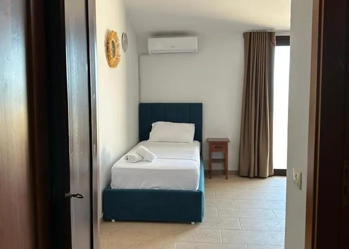 Marina View Apartment *