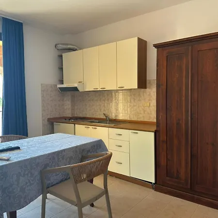 Marina View شقة *