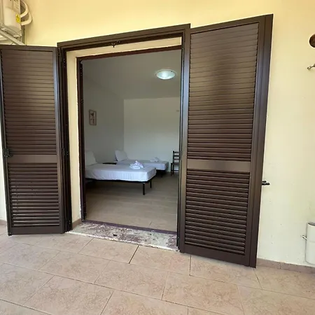 Marina View فلورا