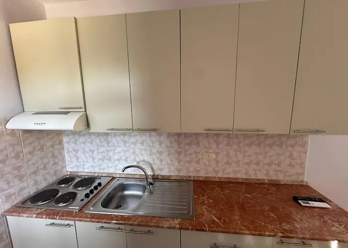 Marina View 公寓 *